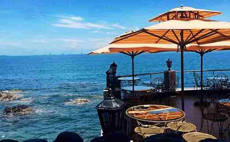 Lan Rừng Coffee với view ngắm biển tuyệt vời